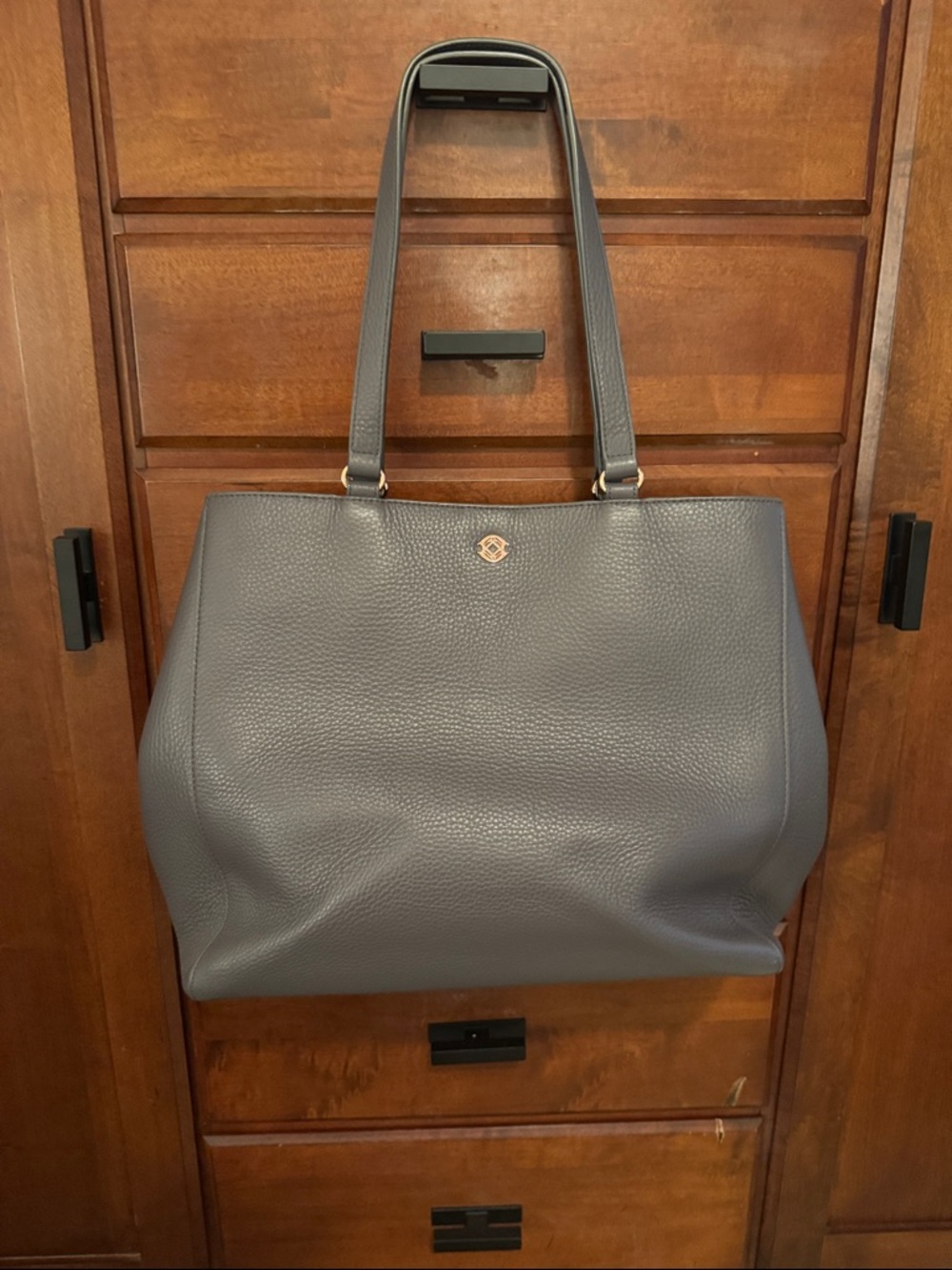 Dagne Dover grey laptop bag with rose gold accents